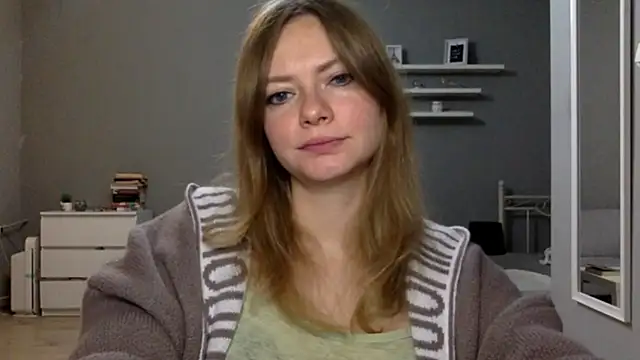 MillieShow online show from November 2025 03:30:02 PM