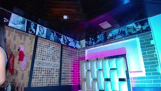 kriss sweetboobs10 online show from April 2026 11:40:01 AM