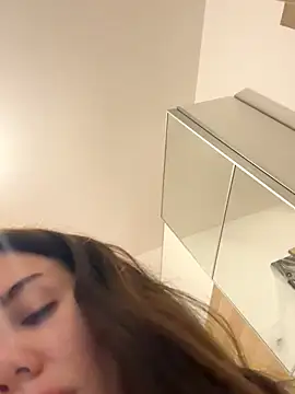 CelineReys online show from October 2025 03:24:01 PM