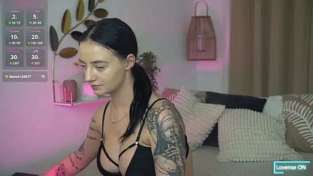 Snapshot of LexiiDarling chatting on December 2025 06:34:01 PM LexiiDarling online show from December 2025 06:34:01 PM