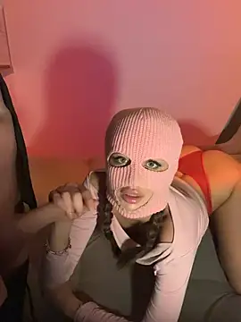 Snapshot of KristiCrazy chatting on March 2025 07:23:02 PM KristiCrazy online show from March 2025 07:23:02 PM