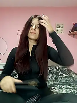 MeCherryy online show from September 2025 07:51:02 PM