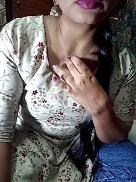 Snapshot of Shalini_telugu09 chatting on September 2025 02:43:02 PM Shalini telugu09 online show from September 2025 02:43:02 PM