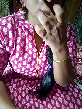 Snapshot of Shalini_telugu09 chatting on September 2025 01:27:01 PM Shalini telugu09 online show from September 2025 01:27:01 PM