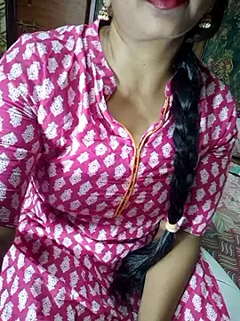 Snapshot of Shalini_telugu09 chatting on April 2026 11:41:02 AM Shalini telugu09 online show from April 2026 11:41:02 AM