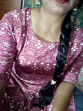 Snapshot of Shalini_telugu09 chatting on April 2026 11:14:01 AM Shalini telugu09 online show from April 2026 11:14:01 AM