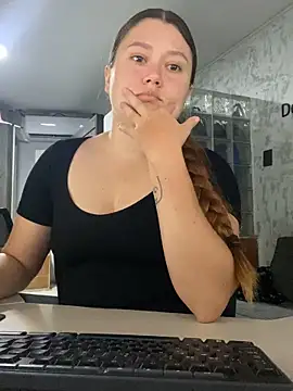 sophikinley online show from March 2026 07:49:01 AM