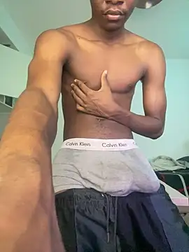 Renoirmonter online show from September 2025 01:50:01 AM