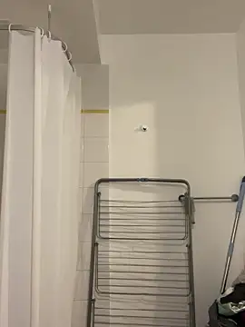 Renoirmonter online show from November 2025 12:20:02 AM