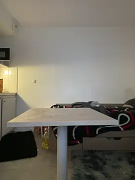 Renoirmonter online show from March 2026 08:06:02 PM