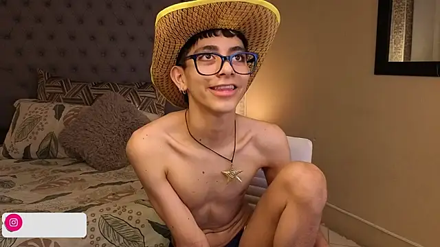 Matty Sparkk online show from September 2025 01:56:01 PM