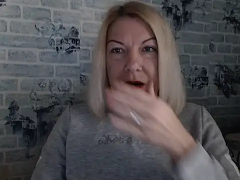Snapshot of Lillia_Ray chatting on October 2025 05:51:02 AM Lillia Ray online show from October 2025 05:51:02 AM