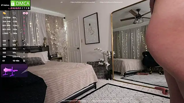 Snapshot of LoveMoScarlett chatting on November 2025 08:53:02 PM LoveMoScarlett online show from November 2025 08:53:02 PM