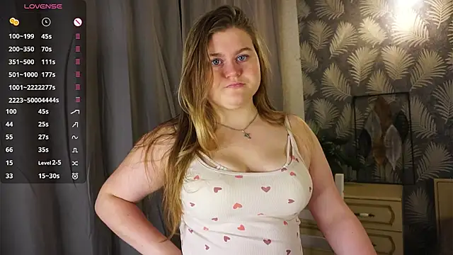 Snapshot of SibleyAllston chatting on October 2025 06:38:02 PM SibleyAllston online show from October 2025 06:38:02 PM