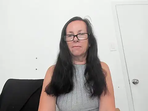 peachgoddess online show from July 2026 01:15:01 PM