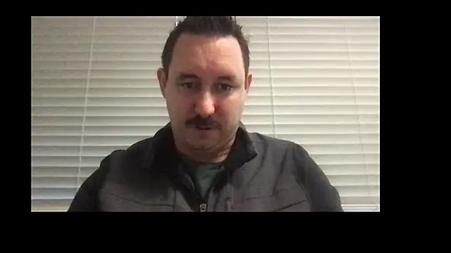 danejackson2025 online show from December 2025 05:19:02 PM