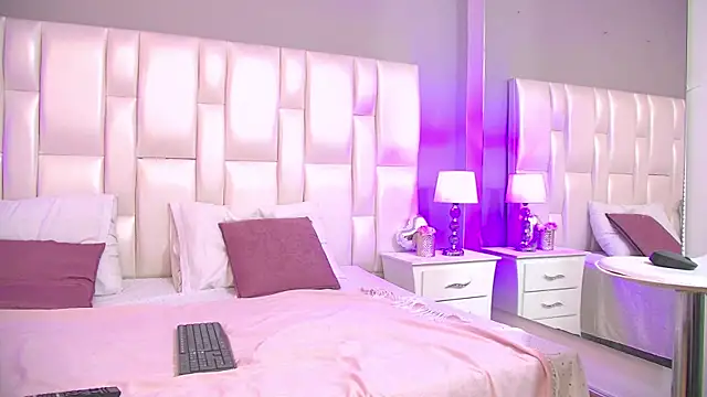 Snapshot of Mandyy1_ chatting on March 2025 01:49:01 PM Mandyy1 online show from March 2025 01:49:01 PM