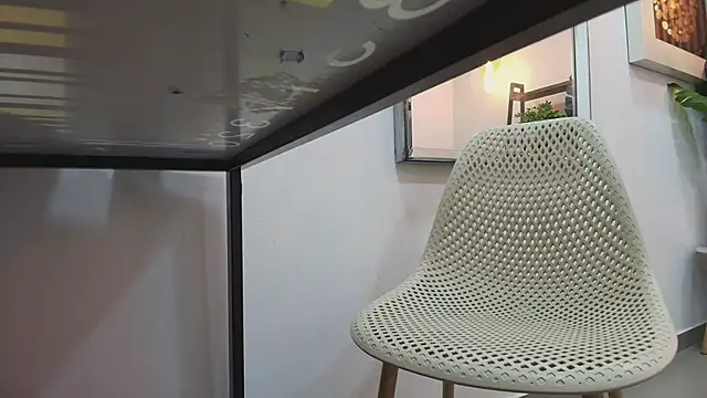 Coral Lise online show from September 2025 11:01:02 AM