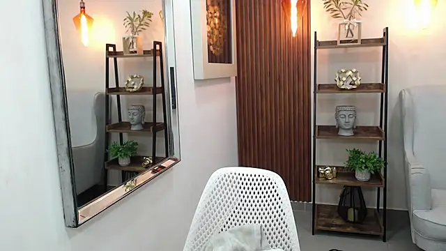 Coral Lise online show from December 2025 11:03:02 AM