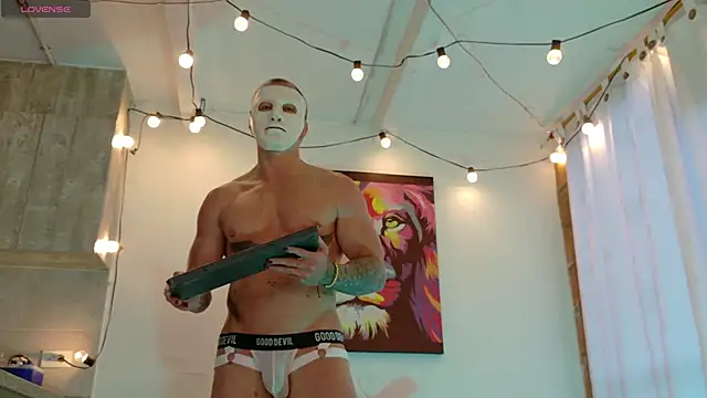 Ryannblue07 online show from October 2025 10:32:02 PM