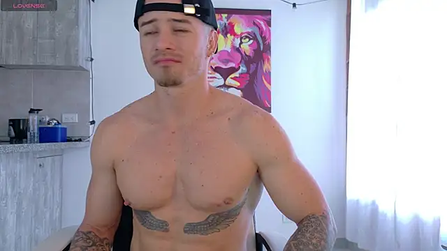 Ryannblue07 online show from November 2025 04:53:02 PM