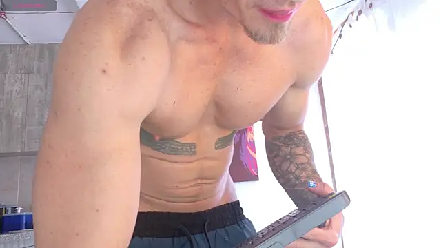 Ryannblue07 online show from November 2025 06:13:01 PM