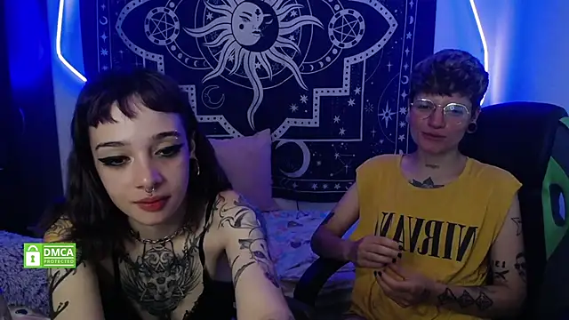 lovelockedlips online show from March 2025 09:49:01 AM