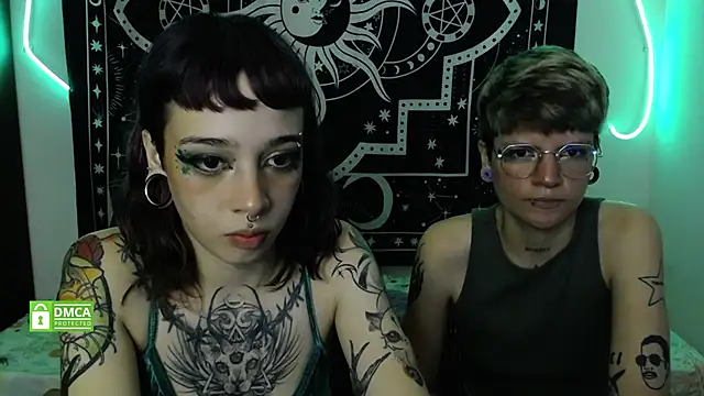 lovelockedlips online show from March 2025 02:47:01 AM