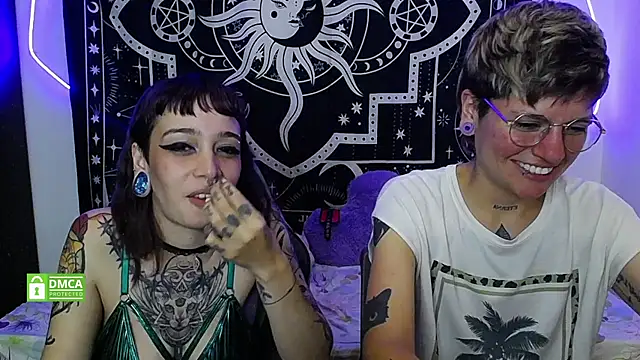 lovelockedlips online show from March 2025 02:48:01 AM