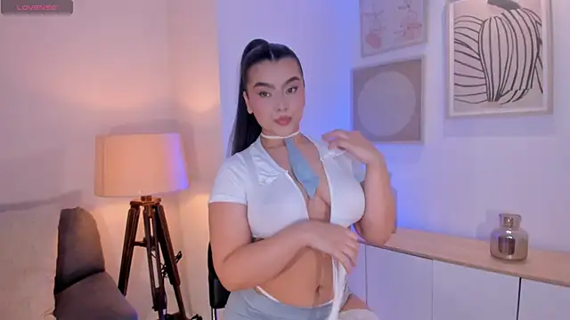 Snapshot of CandaseRussell chatting on April 2026 02:47:02 AM CandaseRussell online show from April 2026 02:47:02 AM