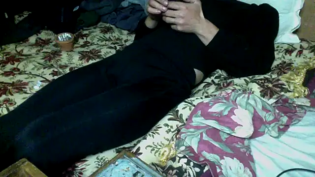 Snapshot of JoaoPinto0 chatting on November 2025 12:33:01 AM JoaoPinto0 online show from November 2025 12:33:01 AM