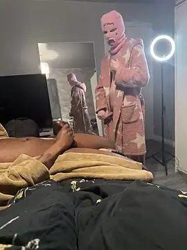 noface guy09 online show from April 2026 09:15:01 PM