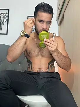 Snapshot of Maximiliano_ford chatting on January 2026 10:53:01 AM Maximiliano ford online show from January 2026 10:53:01 AM