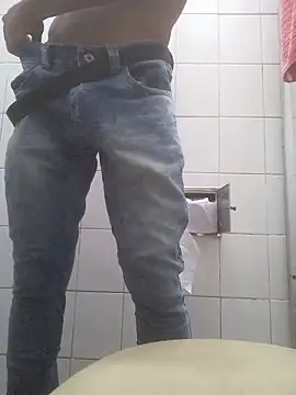 Snapshot of morenin_rj chatting on February 2026 08:20:02 PM morenin rj online show from February 2026 08:20:02 PM