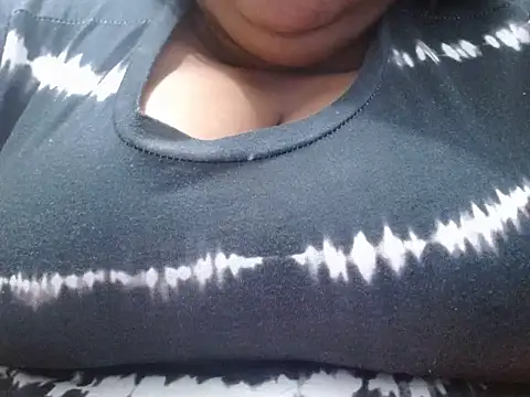 Lanegracalientexx online show from February 2026 11:37:01 AM