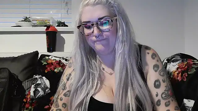 Snapshot of Sizzling_Indie36 chatting on September 2025 06:09:02 PM Sizzling Indie36 online show from September 2025 06:09:02 PM