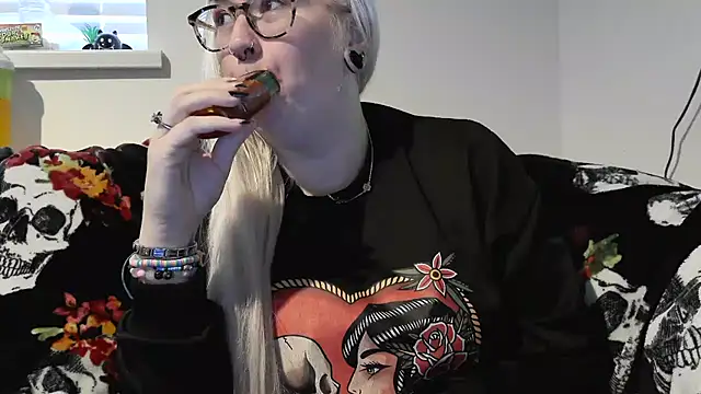 Snapshot of Sizzling_Indie36 chatting on September 2025 08:38:01 AM Sizzling Indie36 online show from September 2025 08:38:01 AM