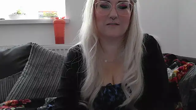 Snapshot of Sizzling_Indie36 chatting on September 2025 09:12:01 AM Sizzling Indie36 online show from September 2025 09:12:01 AM