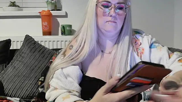 Snapshot of Sizzling_Indie36 chatting on September 2025 08:46:01 PM Sizzling Indie36 online show from September 2025 08:46:01 PM