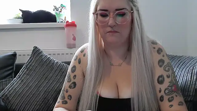 Snapshot of Sizzling_Indie36 chatting on September 2025 09:36:02 AM Sizzling Indie36 online show from September 2025 09:36:02 AM