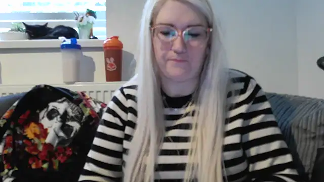 Snapshot of Sizzling_Indie36 chatting on October 2025 08:33:01 AM Sizzling Indie36 online show from October 2025 08:33:01 AM