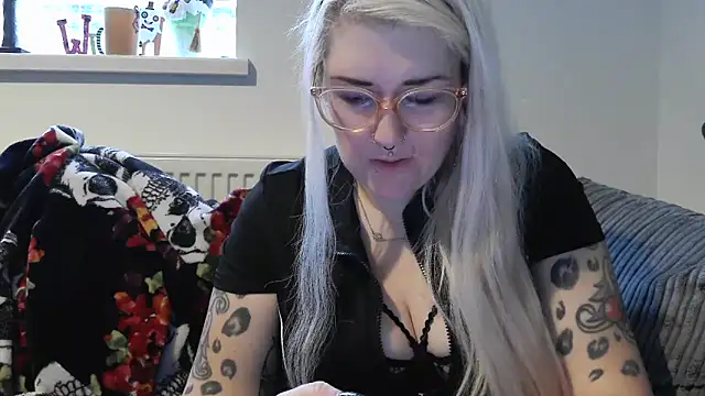 Snapshot of Sizzling_Indie36 chatting on October 2025 08:26:01 AM Sizzling Indie36 online show from October 2025 08:26:01 AM