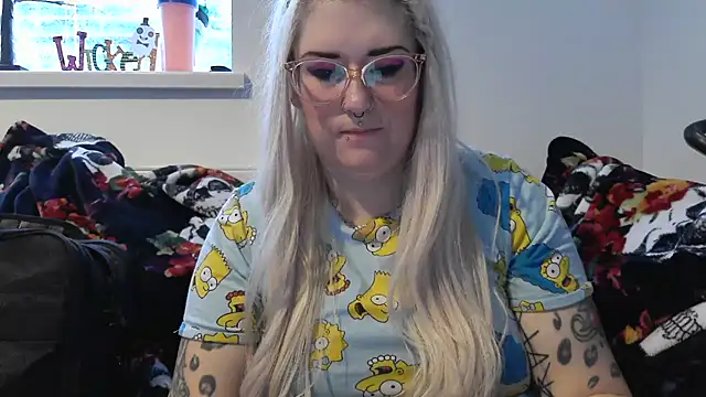 Snapshot of Sizzling_Indie36 chatting on October 2025 03:18:01 PM Sizzling Indie36 online show from October 2025 03:18:01 PM