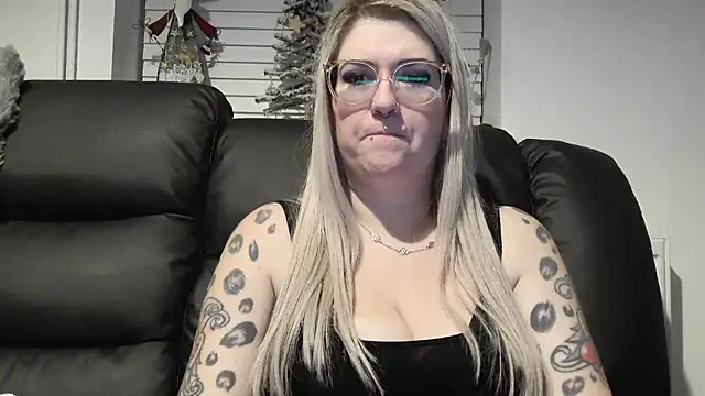 Sizzling Indie36 online show from December 2025 12:40:02 AM