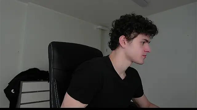 Snapshot of Brad_Holloway chatting on March 2026 01:47:01 PM Brad Holloway online show from March 2026 01:47:01 PM