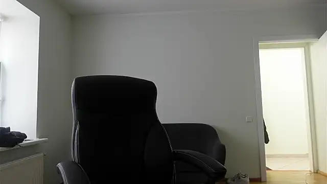 Snapshot of Brad_Holloway chatting on March 2026 08:19:02 AM Brad Holloway online show from March 2026 08:19:02 AM