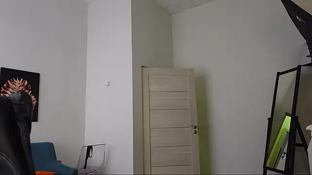 Snapshot of Brad_Holloway chatting on April 2026 05:43:02 AM Brad Holloway online show from April 2026 05:43:02 AM