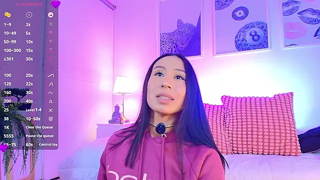 Valen ross  online show from March 2026 10:26:02 PM