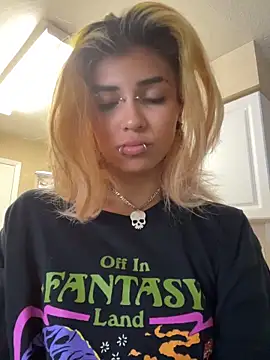 Harley cams online show from October 2025 06:14:02 PM