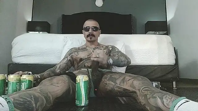 Snapshot of danilog515 chatting on March 2026 04:07:02 AM danilog515 online show from March 2026 04:07:02 AM